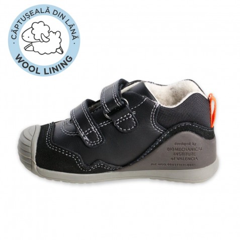 Sneakers Biomecanics 241120-A054Fb Sauvage Forro Borreguillo Negro