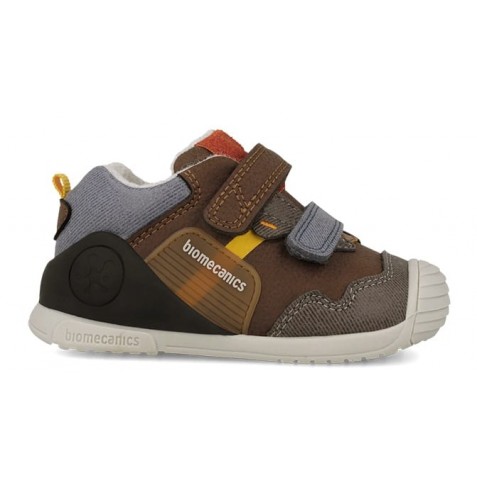 Sneakers Biomecanics 261123-C903Fb Nobuck Forro Borreguillo Choco Sneakers Biomecanics 261123-C903Fb Nobuck Forro Borreguillo Choco