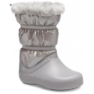 Cizme de zapada Crocs CB LodgePoint Metallic Boot G Silver Metallic Cizme de zapada Crocs CB LodgePoint Metallic Boot G Silver Metallic